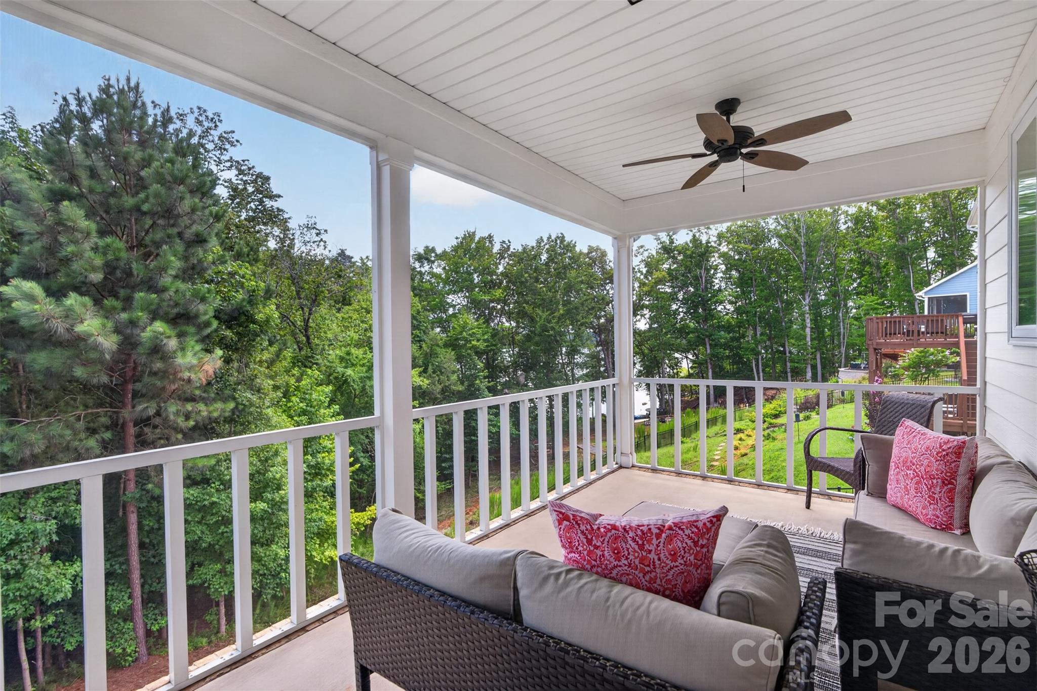 15241 Windward Lane Property Photo 12