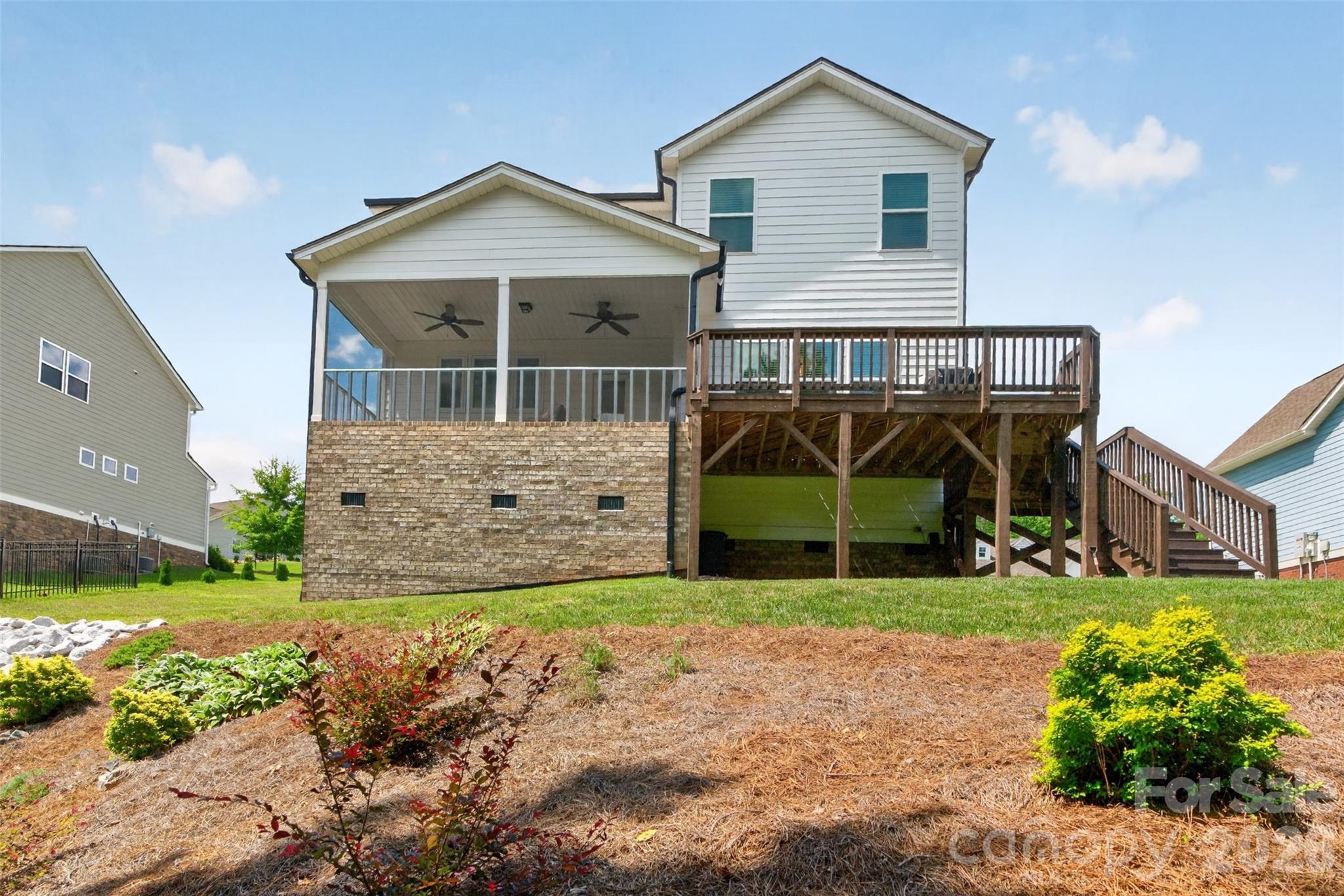 15241 Windward Lane Property Photo 30
