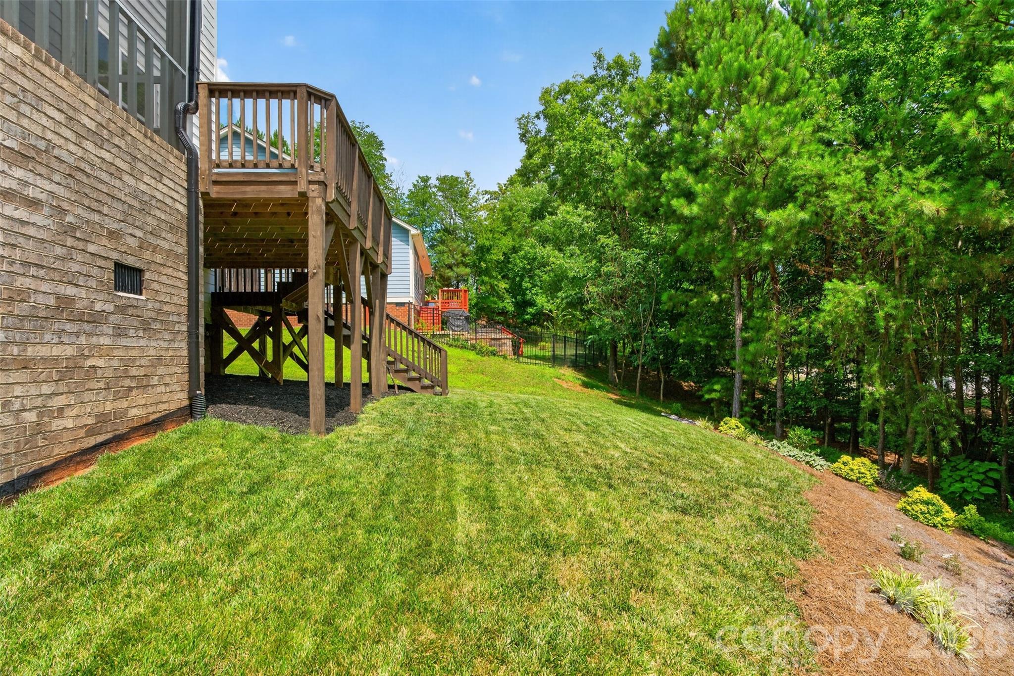 15241 Windward Lane Property Photo 31