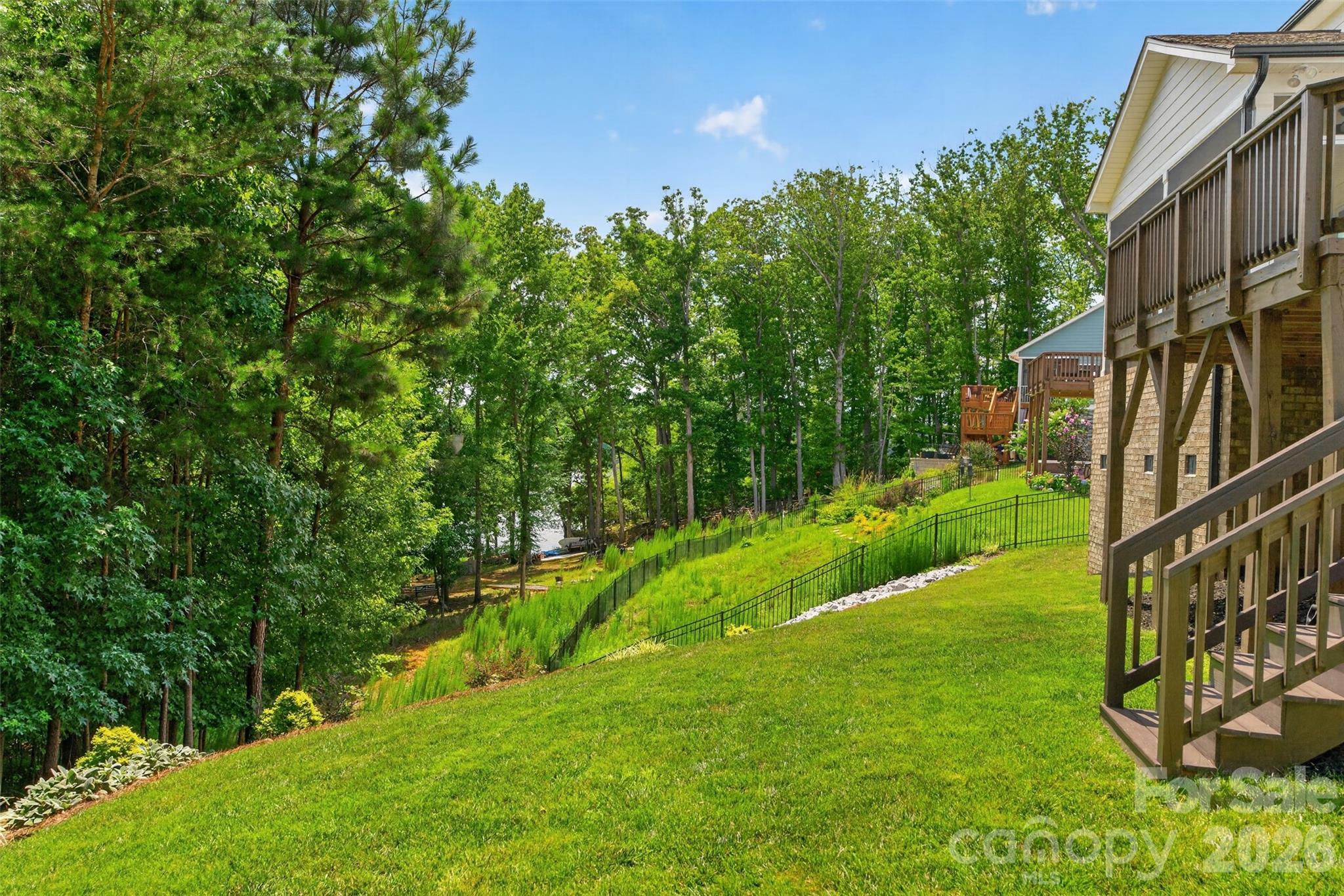 15241 Windward Lane Property Photo 32