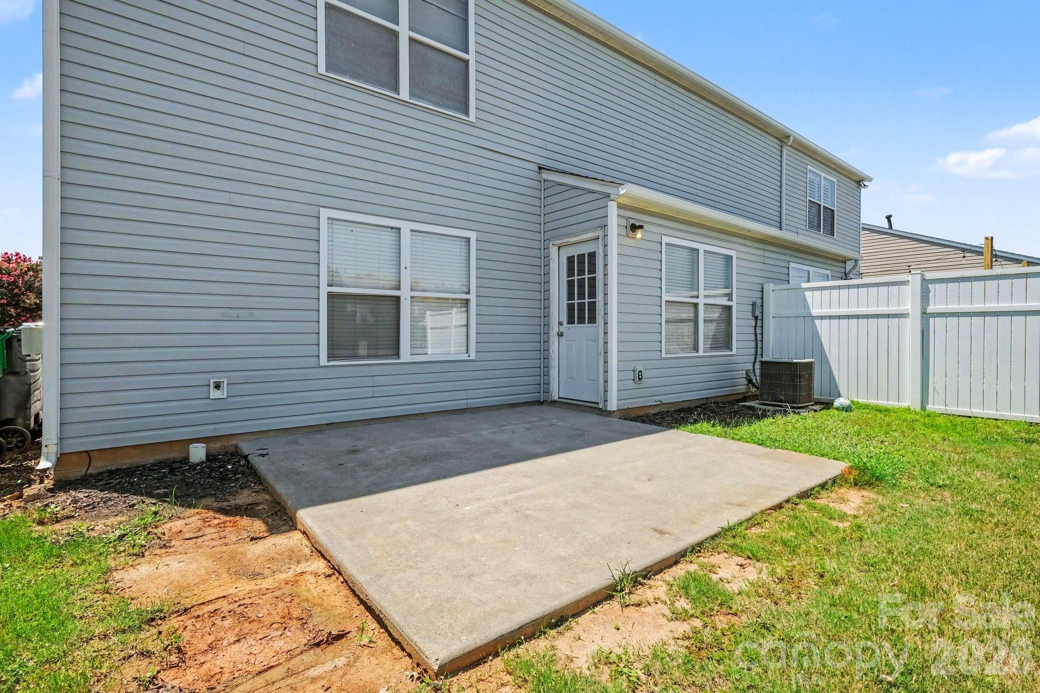 8607 Westhope Street Property Photo 22
