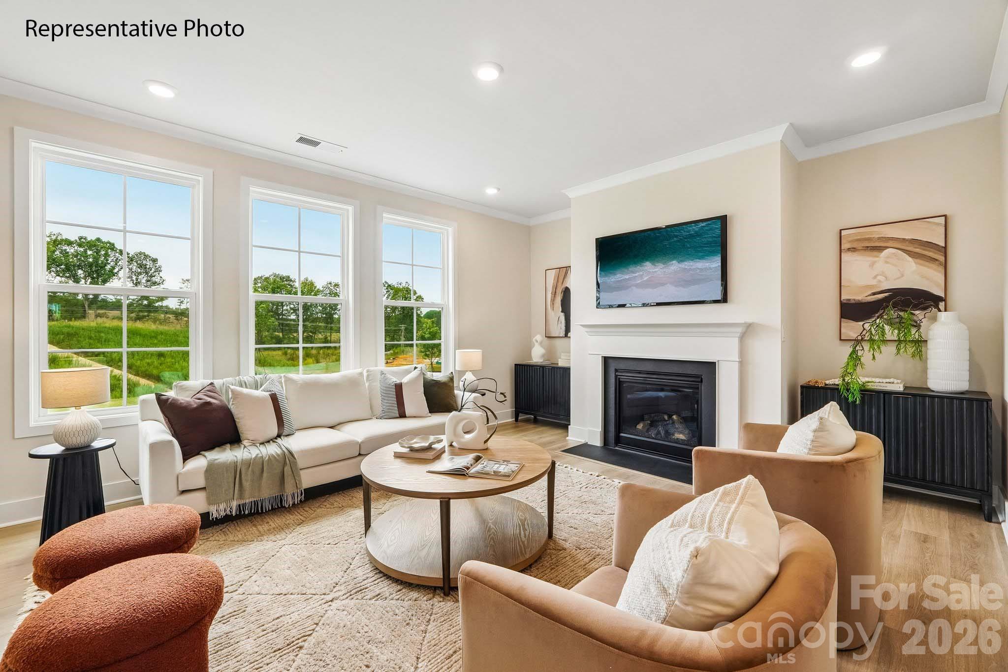 4255 Round Table Drive Property Photo 7