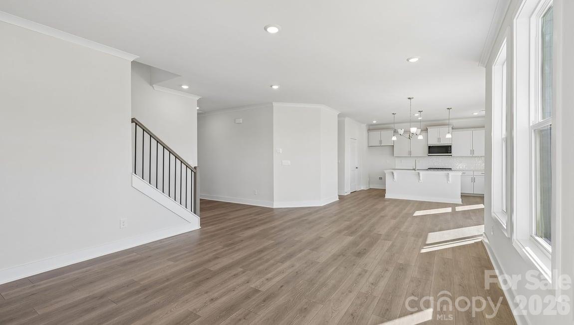 4255 Round Table Drive Property Photo 10