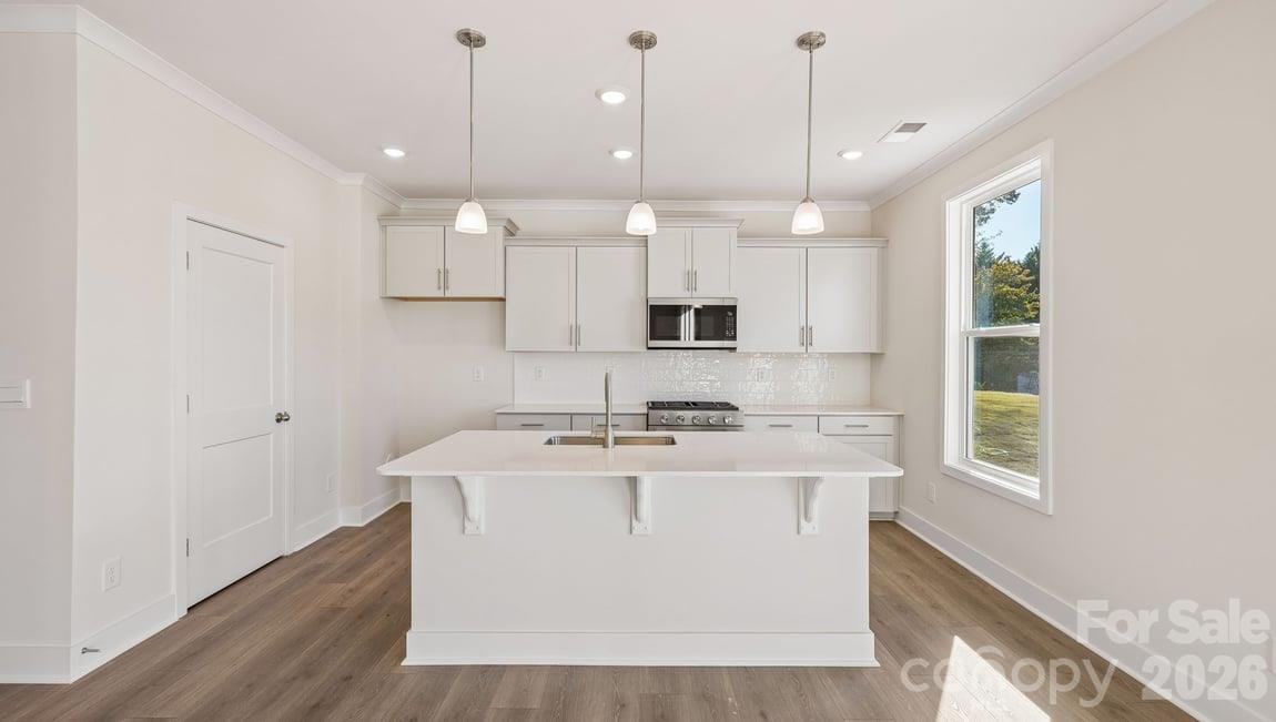 4255 Round Table Drive Property Photo 12