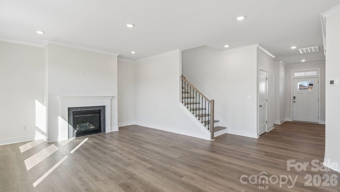 4255 Round Table Drive Property Photo 16