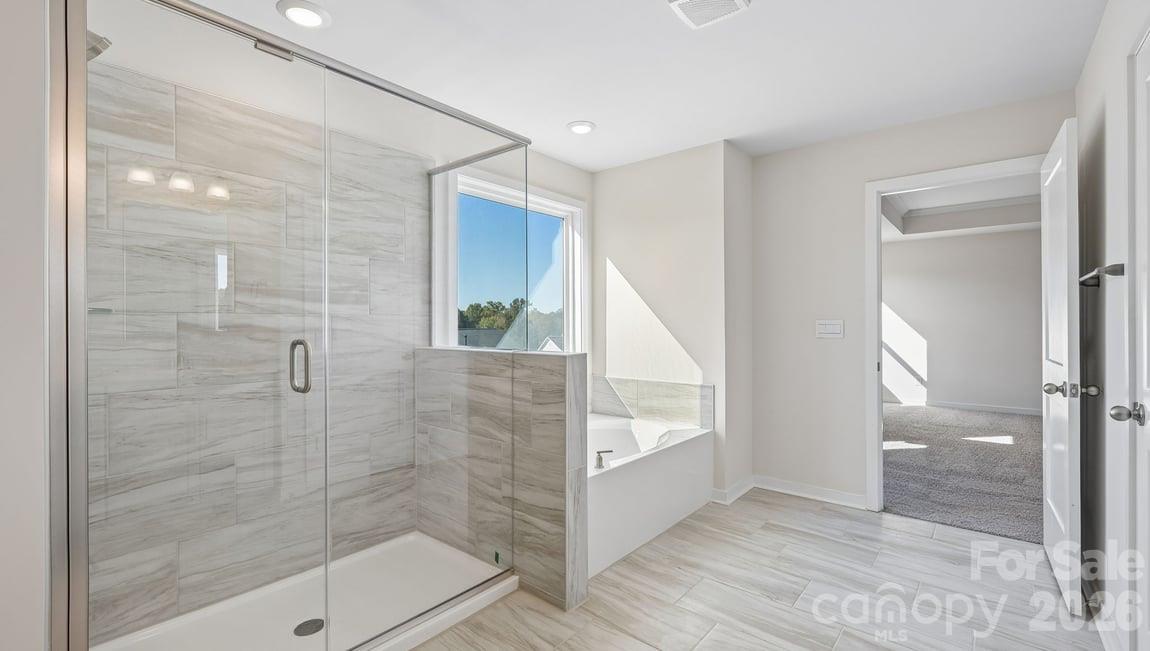 4255 Round Table Drive Property Photo 25