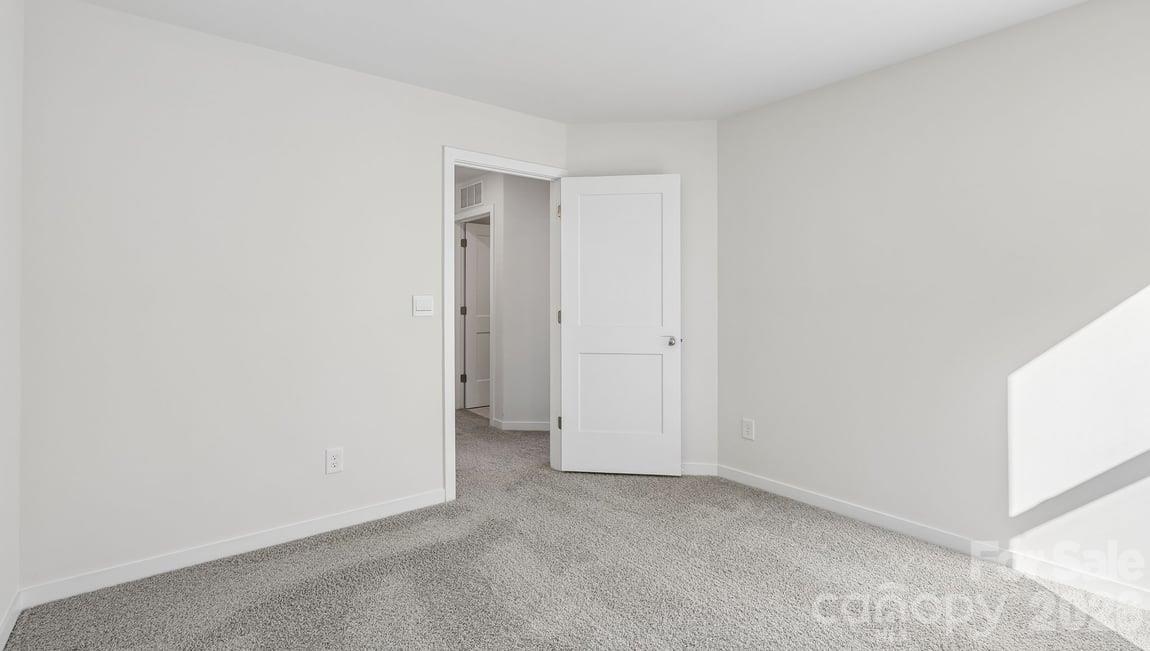 4255 Round Table Drive Property Photo 30