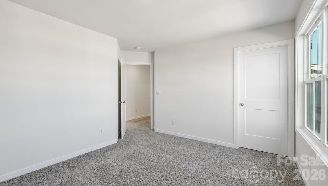 4255 Round Table Drive Property Photo 33