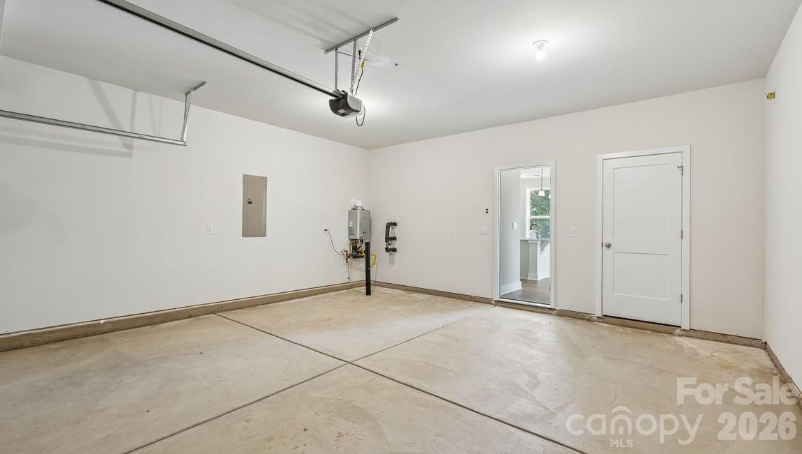 4255 Round Table Drive Property Photo 36