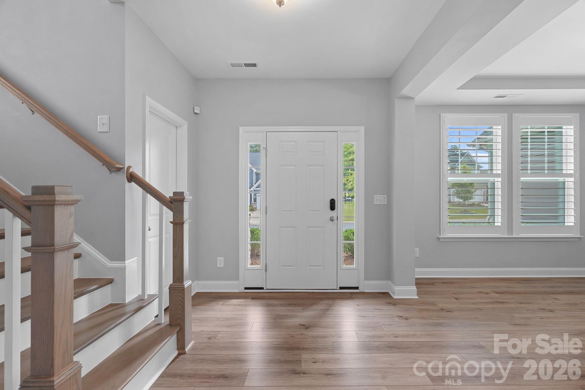 6608 Jepson Court Property Photo 4