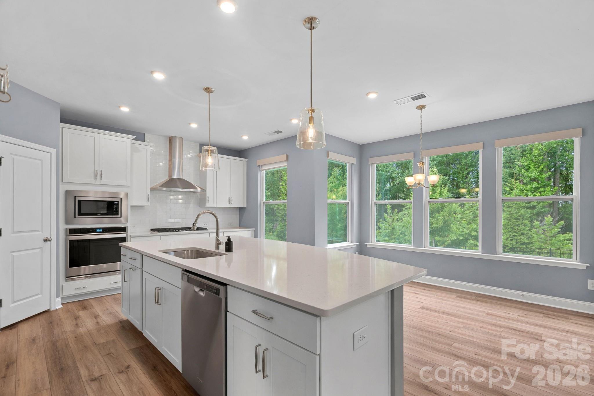 6608 Jepson Court Property Photo 14