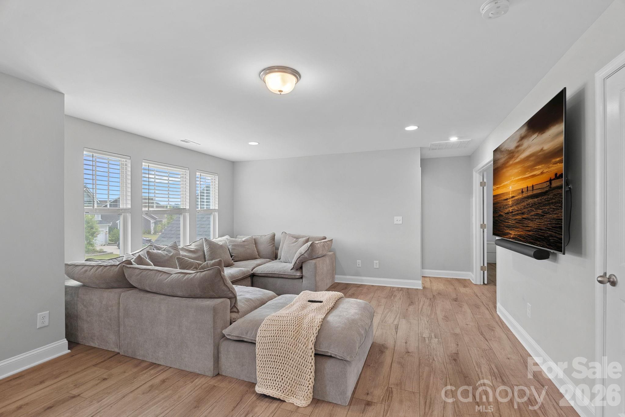 6608 Jepson Court Property Photo 17