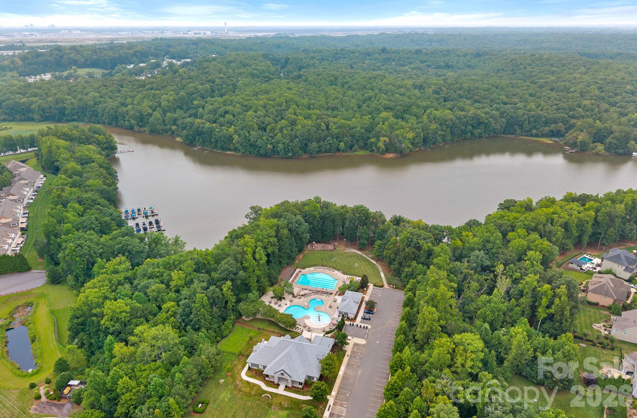 6608 Jepson Court Property Photo 32