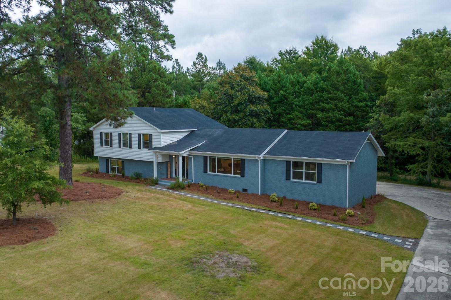 363 Rolling Ridge Road Property Photo 1