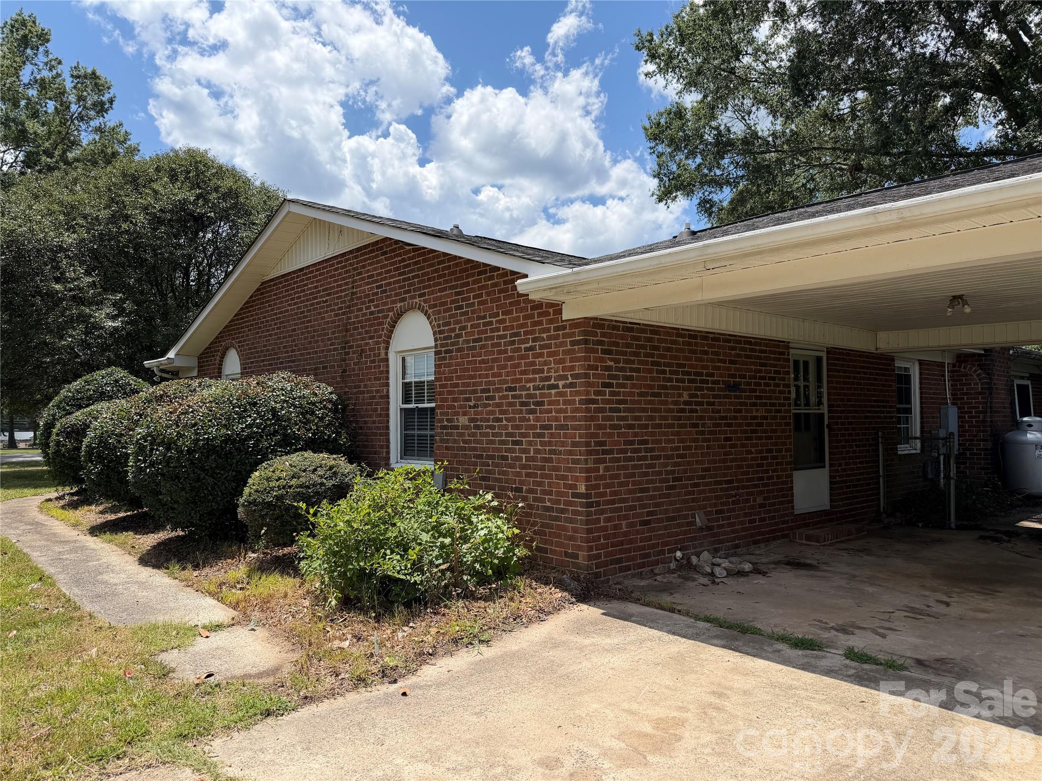 3025 Smith Farm Road Property Photo 6
