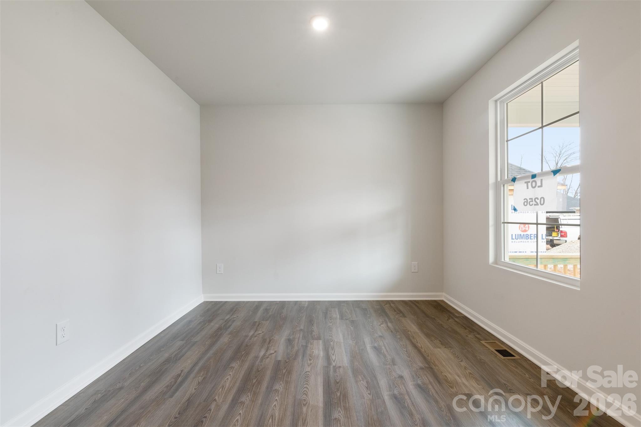273 Parris Farm Road Property Photo 5
