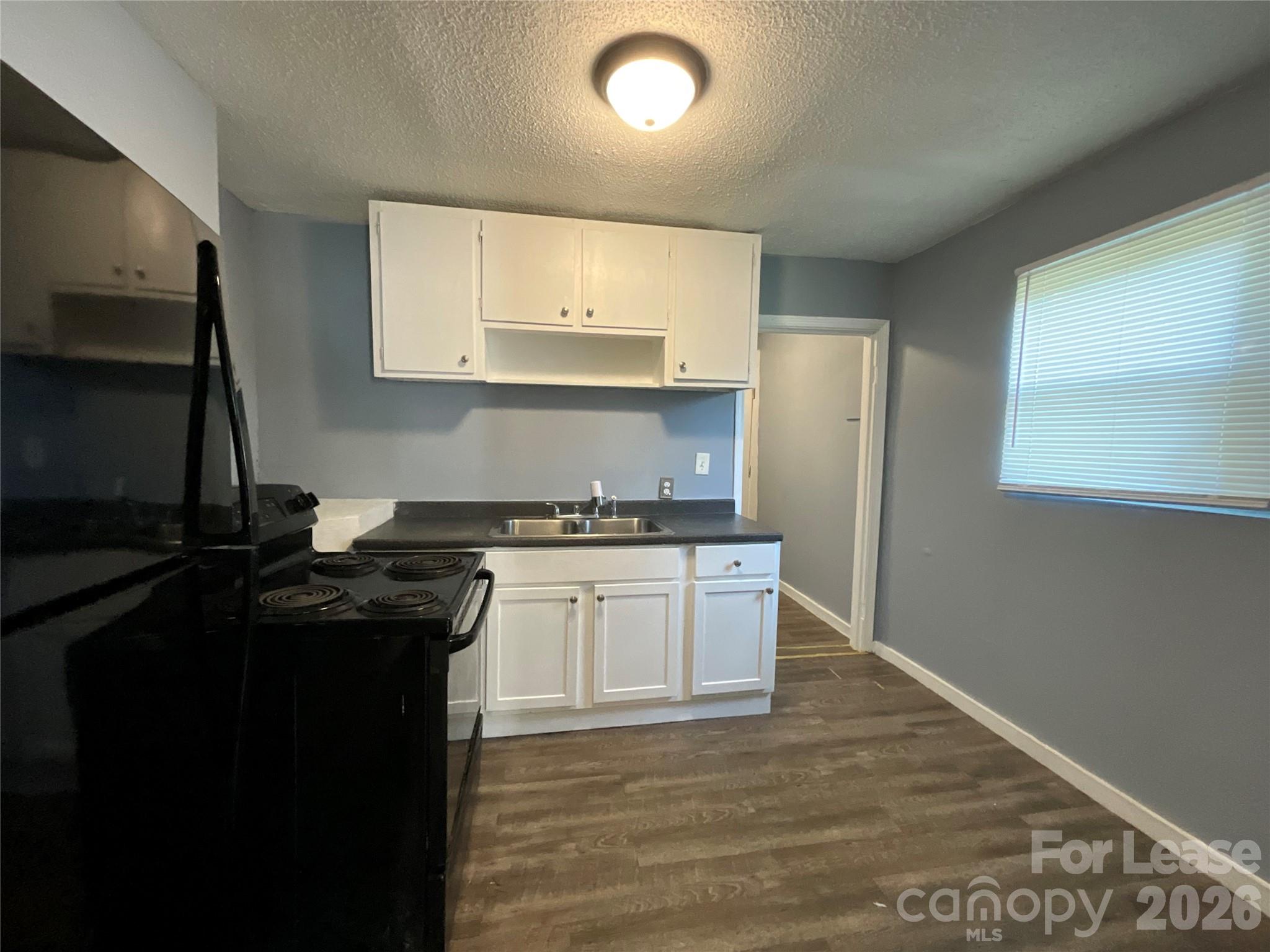 540 Washington Street Property Photo 6