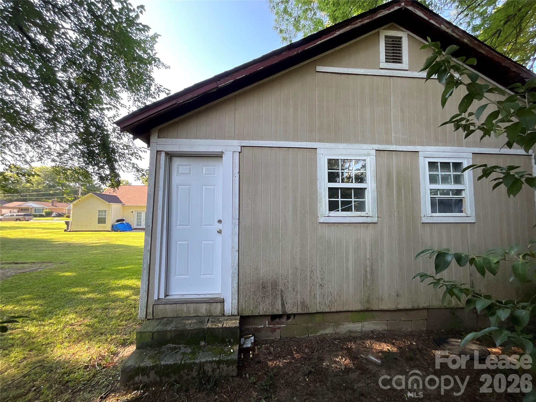 540 Washington Street Property Photo 9