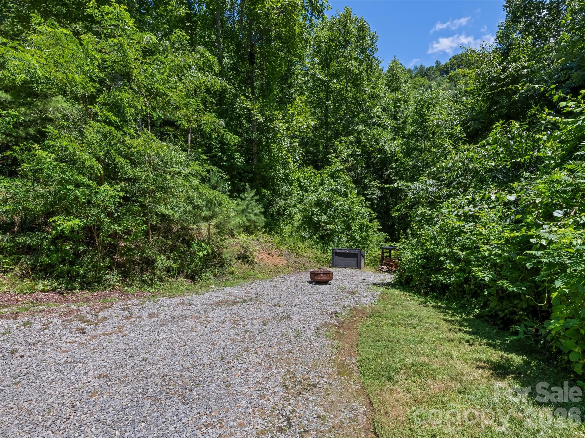 322 Mckinzie Place Property Photo 5
