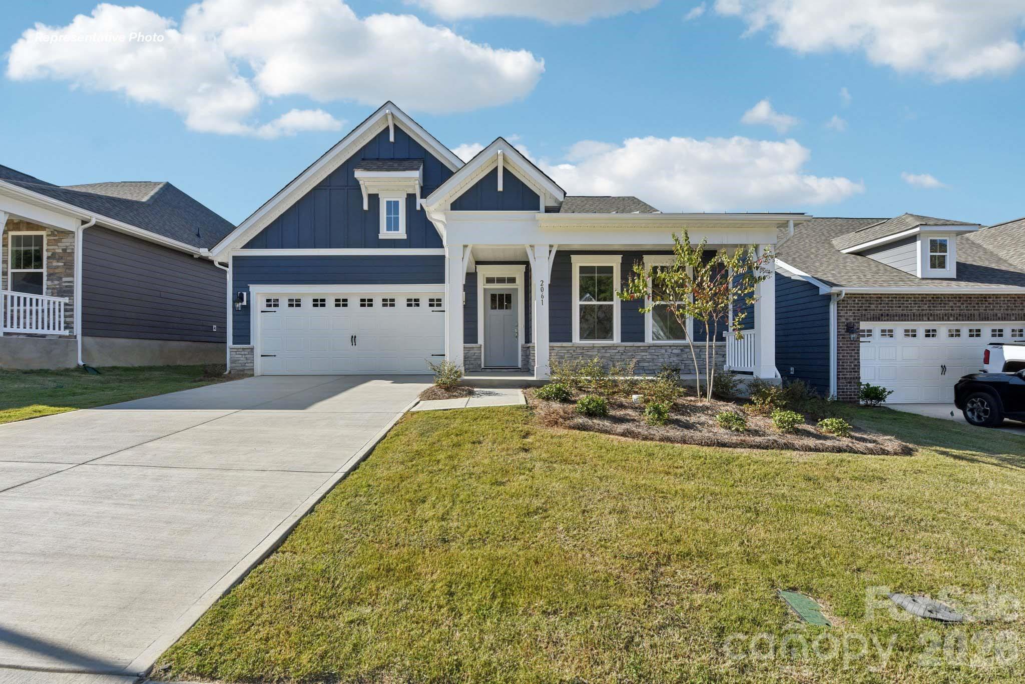3241 Oberon Street Property Photo 1