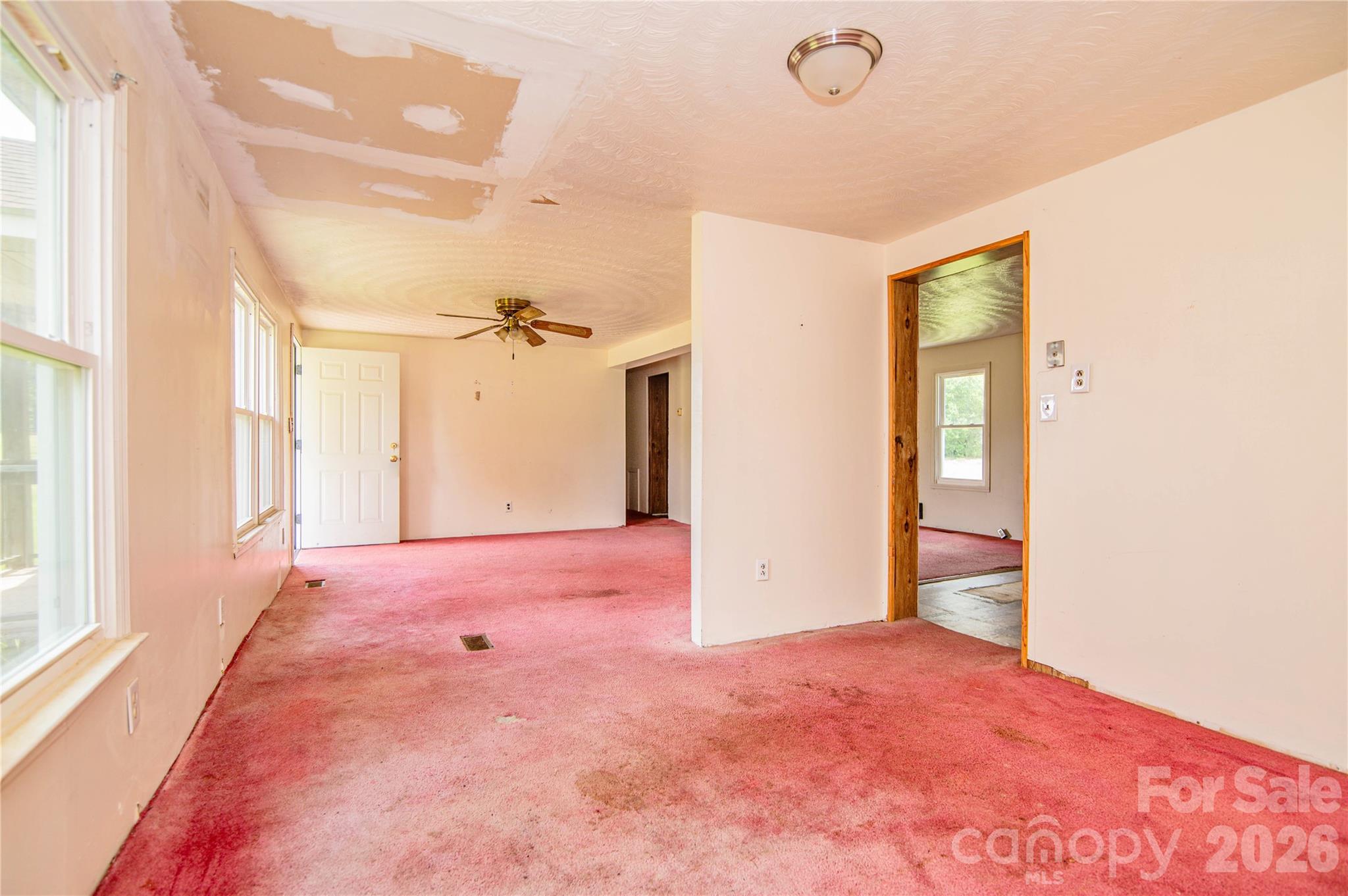 129 Sandy Ridge Lane Property Photo 5