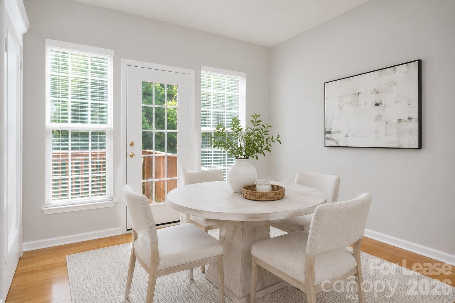 5537 Werburgh Street Property Photo 4