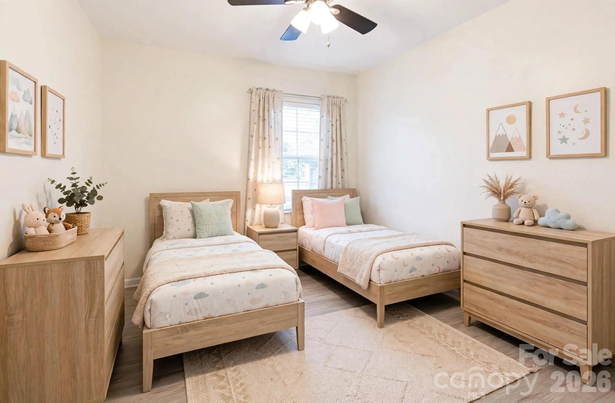 131 Midwood Lane Property Photo 8
