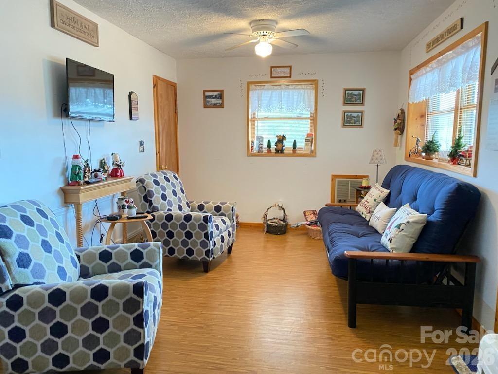 14 Zonia Lane Property Photo 26