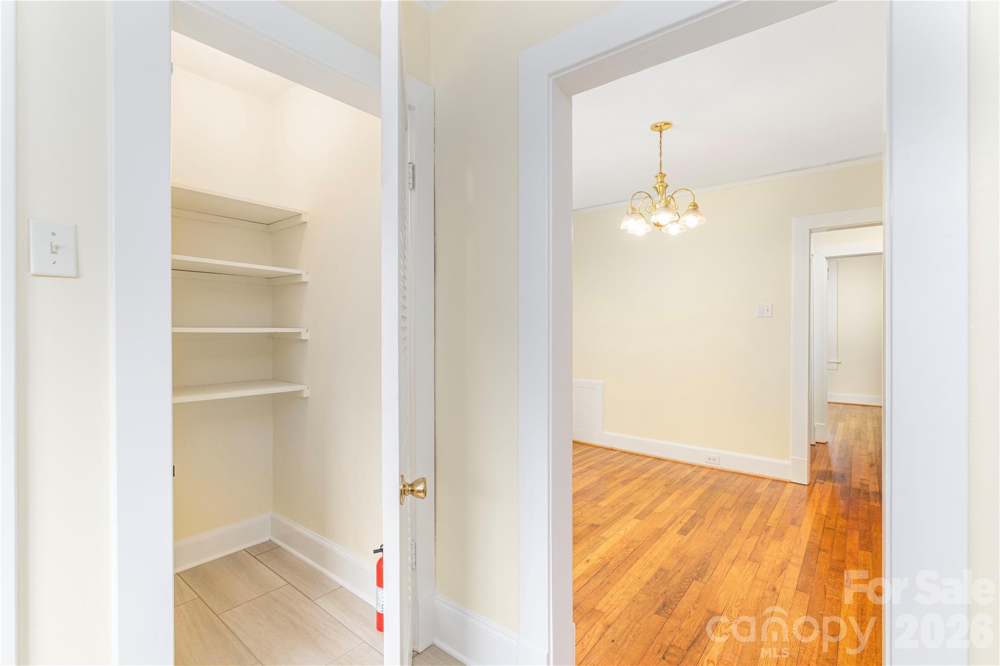 3 Enka Oak Street Property Photo 11
