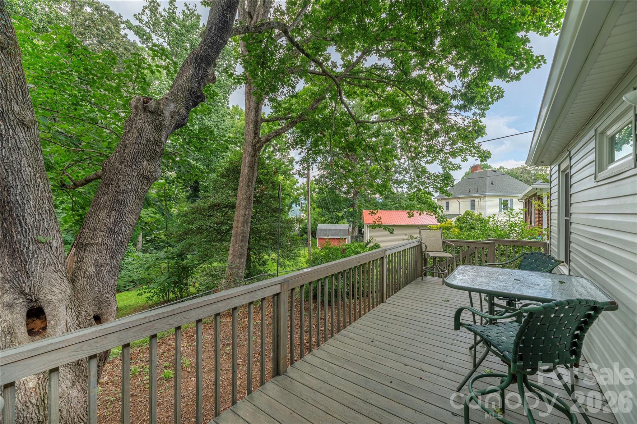 3 Enka Oak Street Property Photo 19