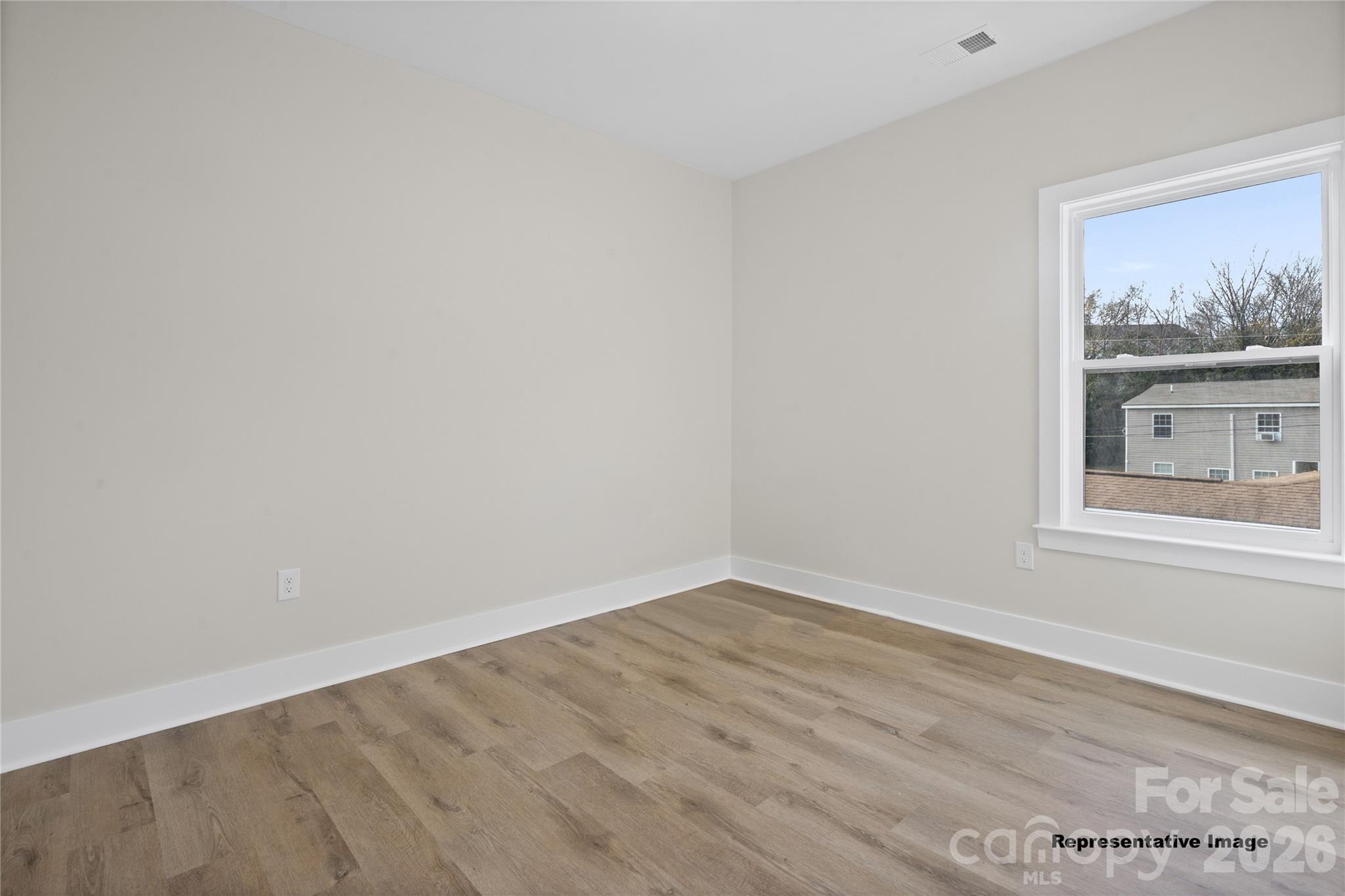 712 Jackson Terrace Property Photo 12