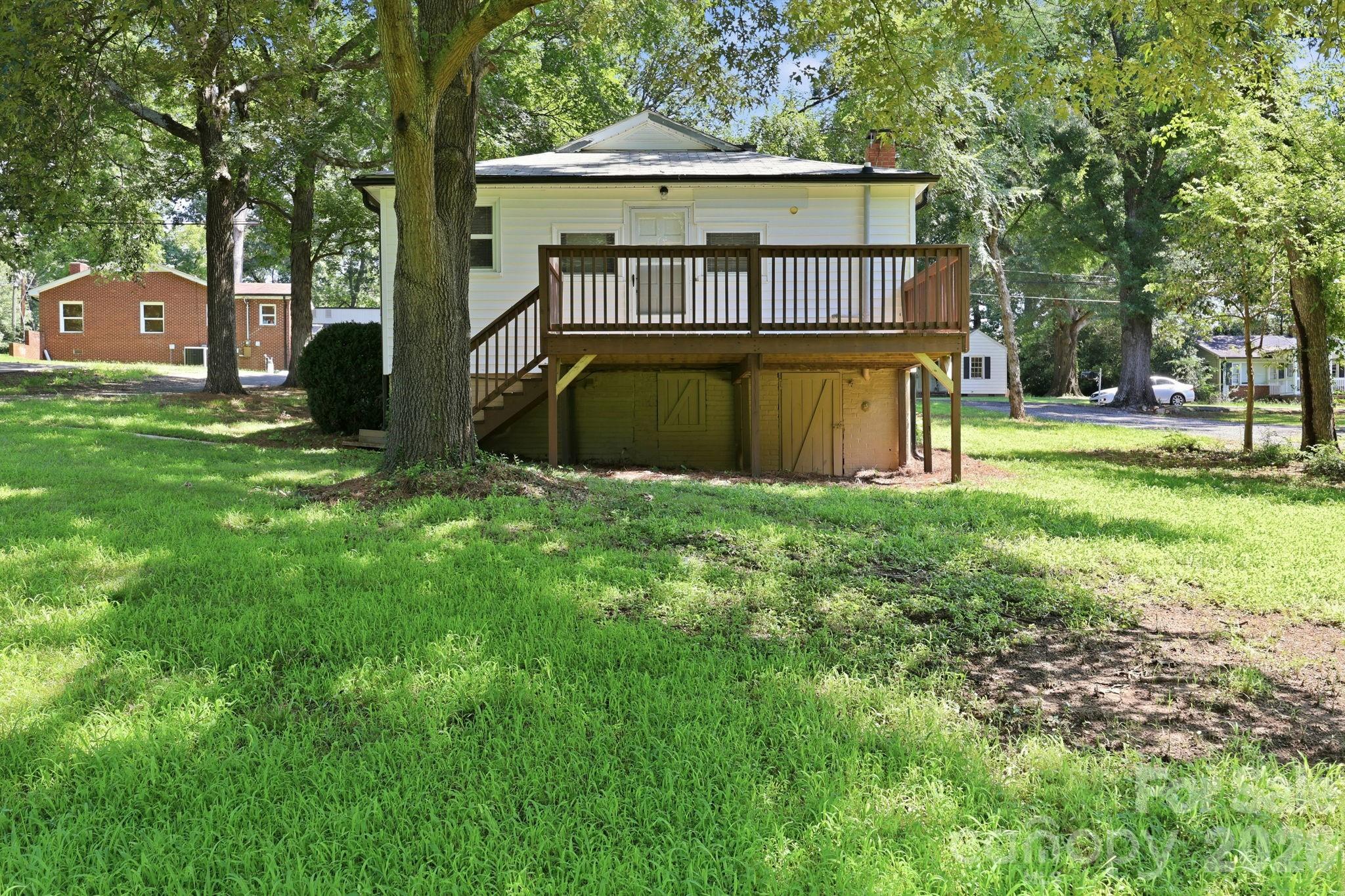 74 Pinecrest Drive Property Photo 10