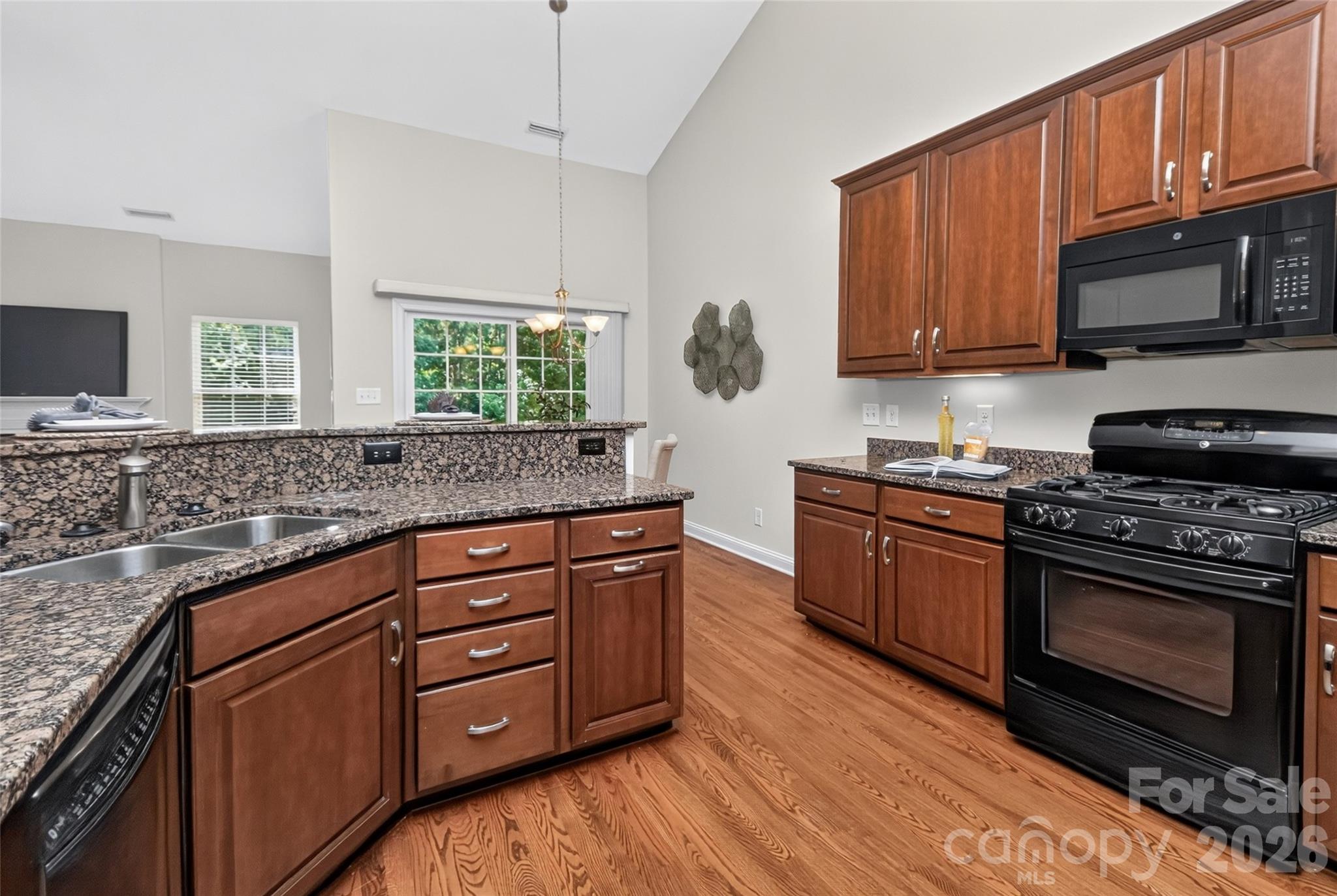 1205 Williamstown Road Property Photo 9