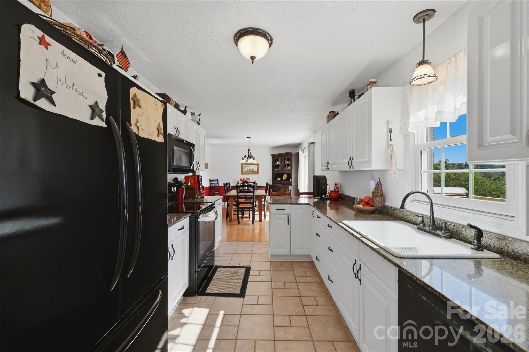 250 Millennium Drive Property Photo 14