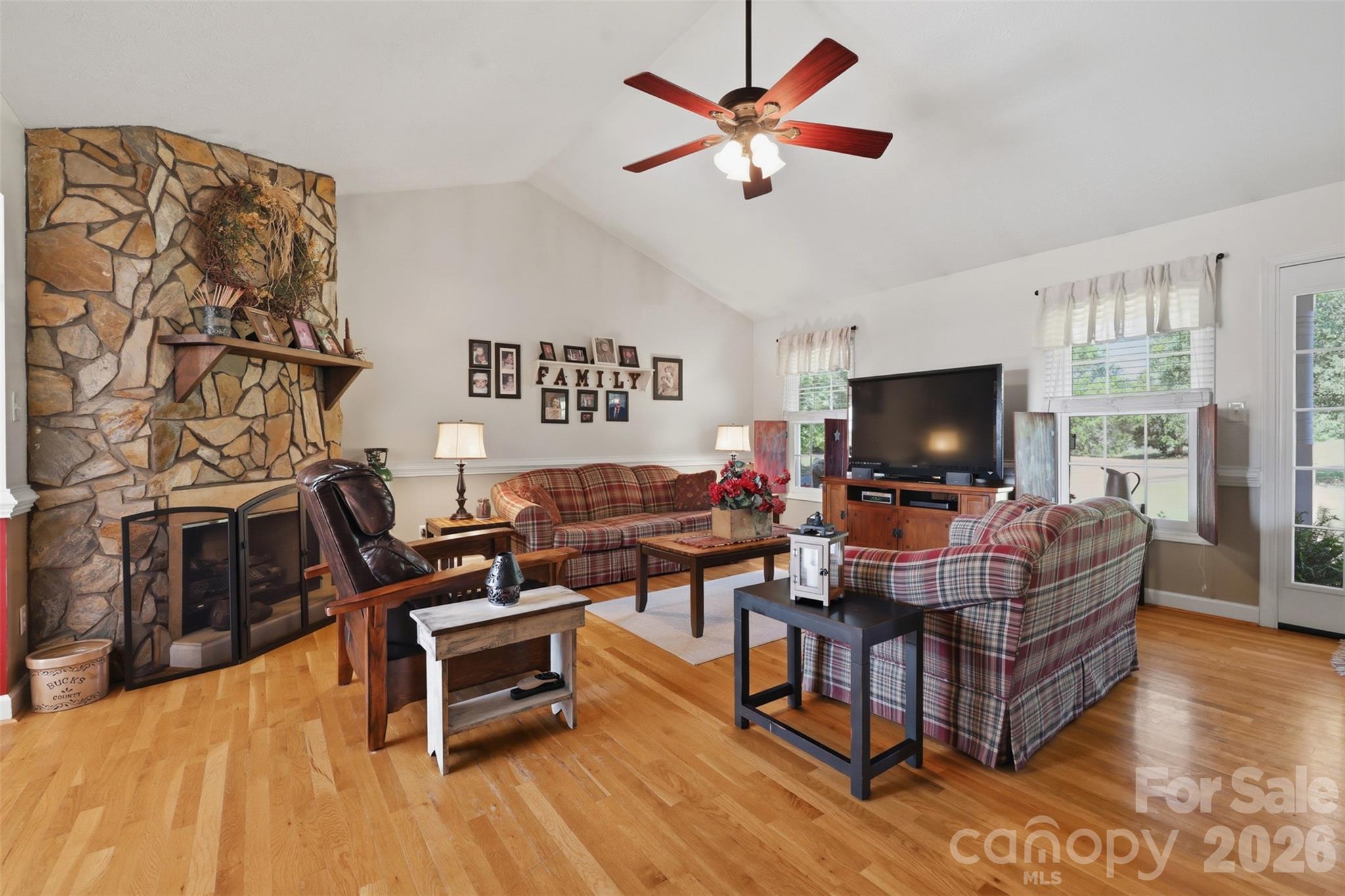 250 Millennium Drive Property Photo 19