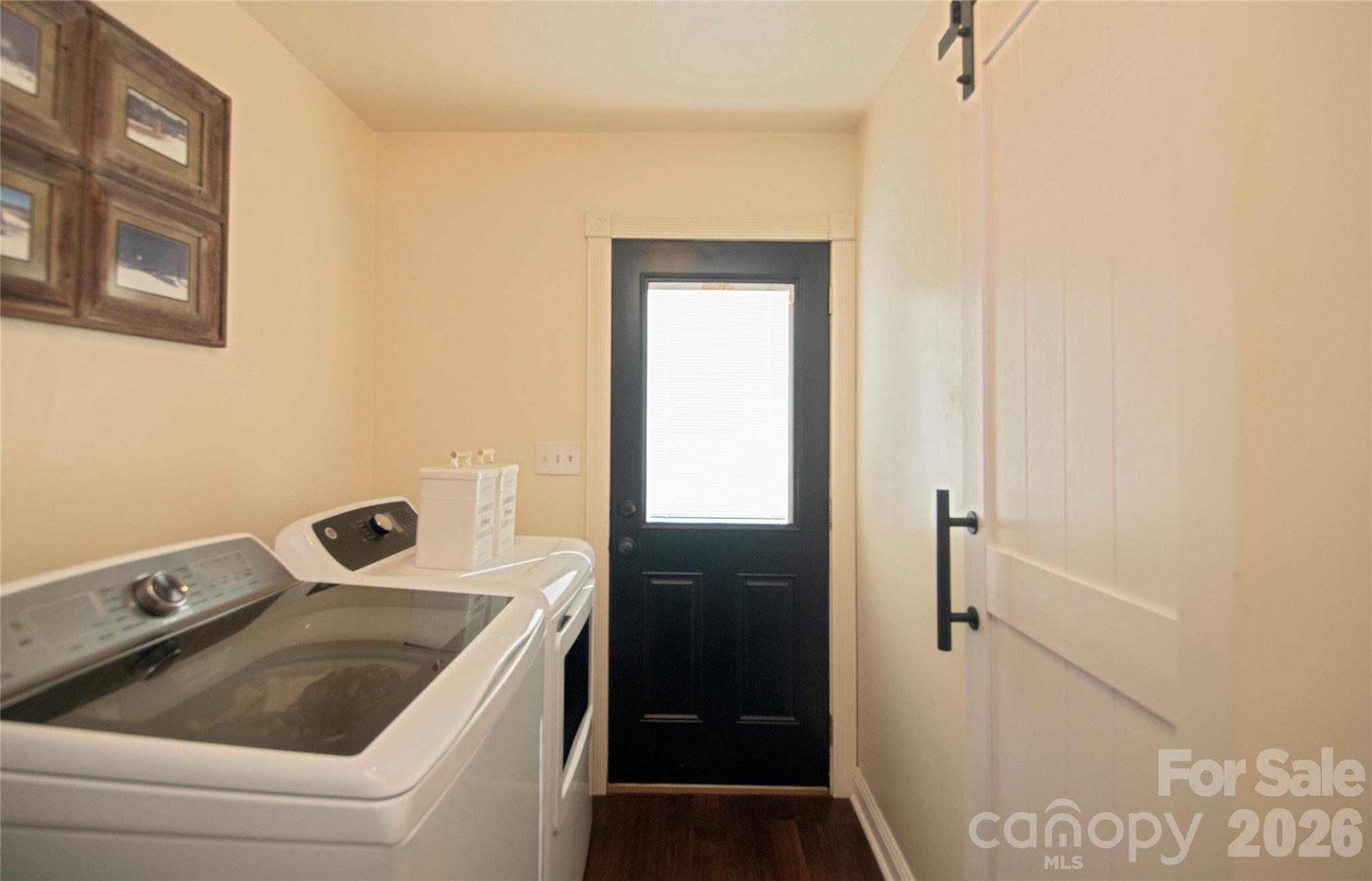 8301 Abercorn Lane Property Photo 16