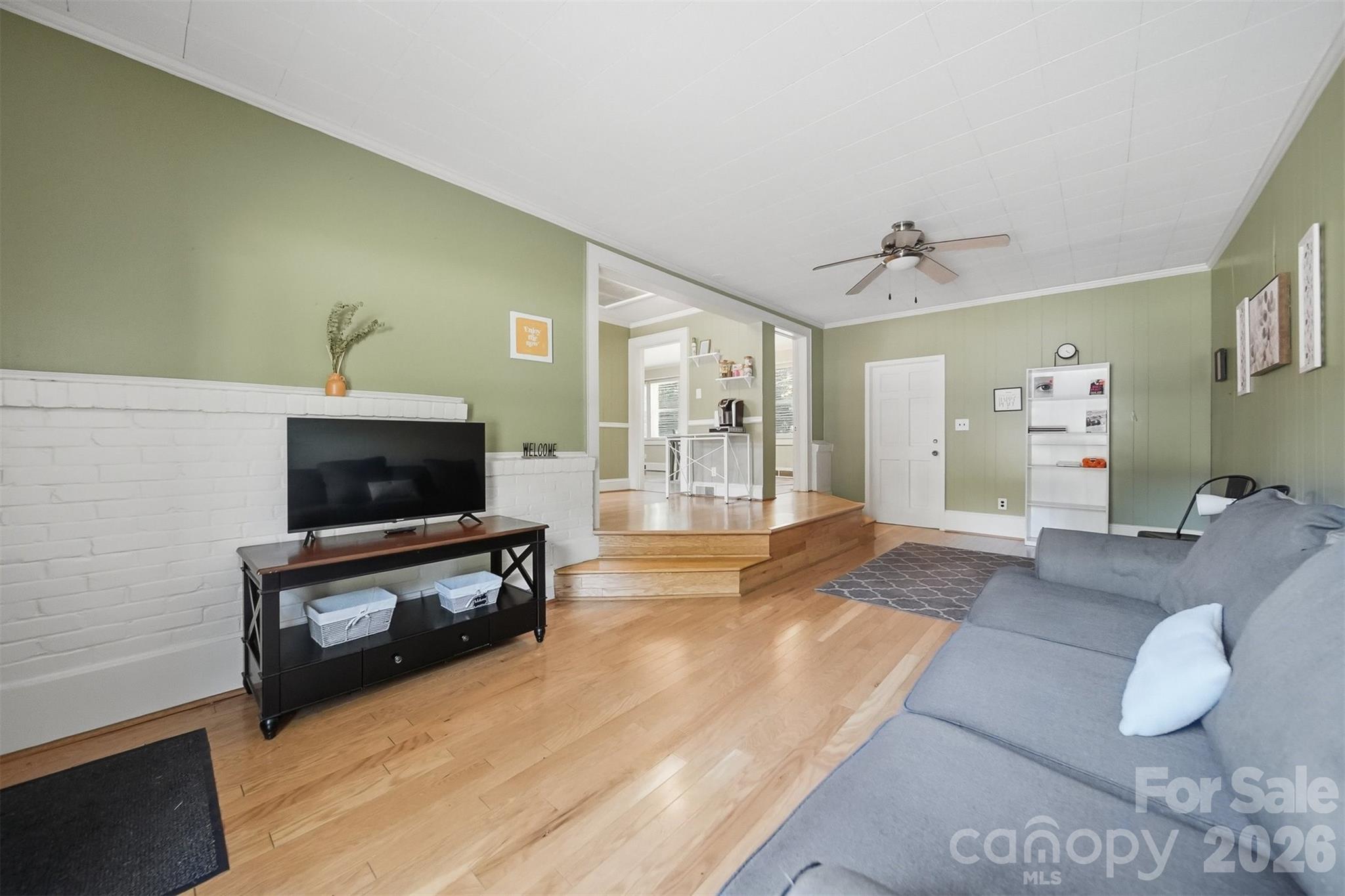 321 16th Avenue Property Photo 7