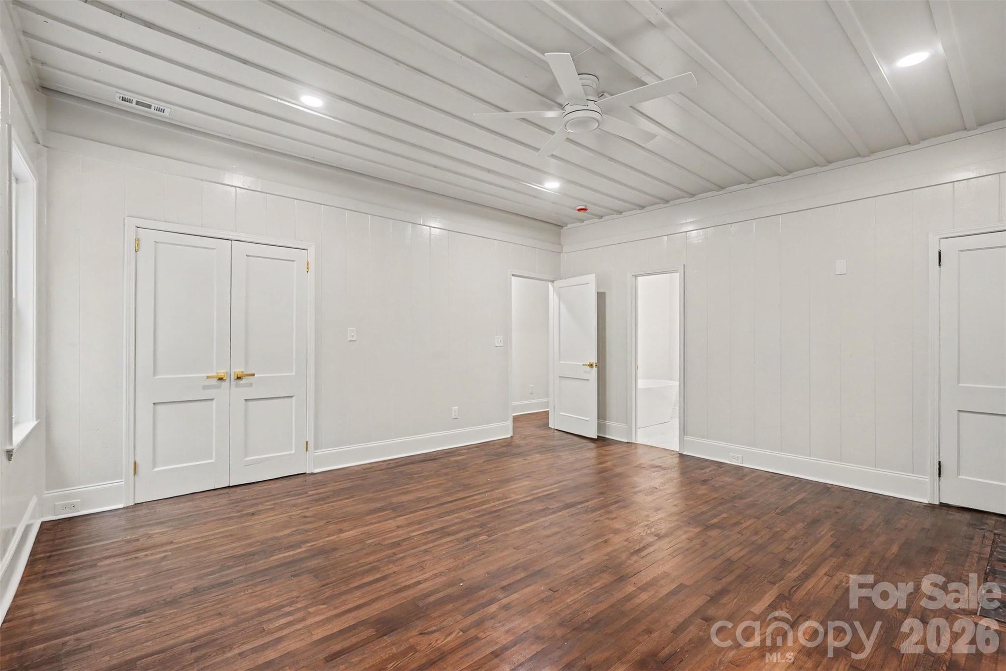 601 Marion Sims Drive Property Photo 16