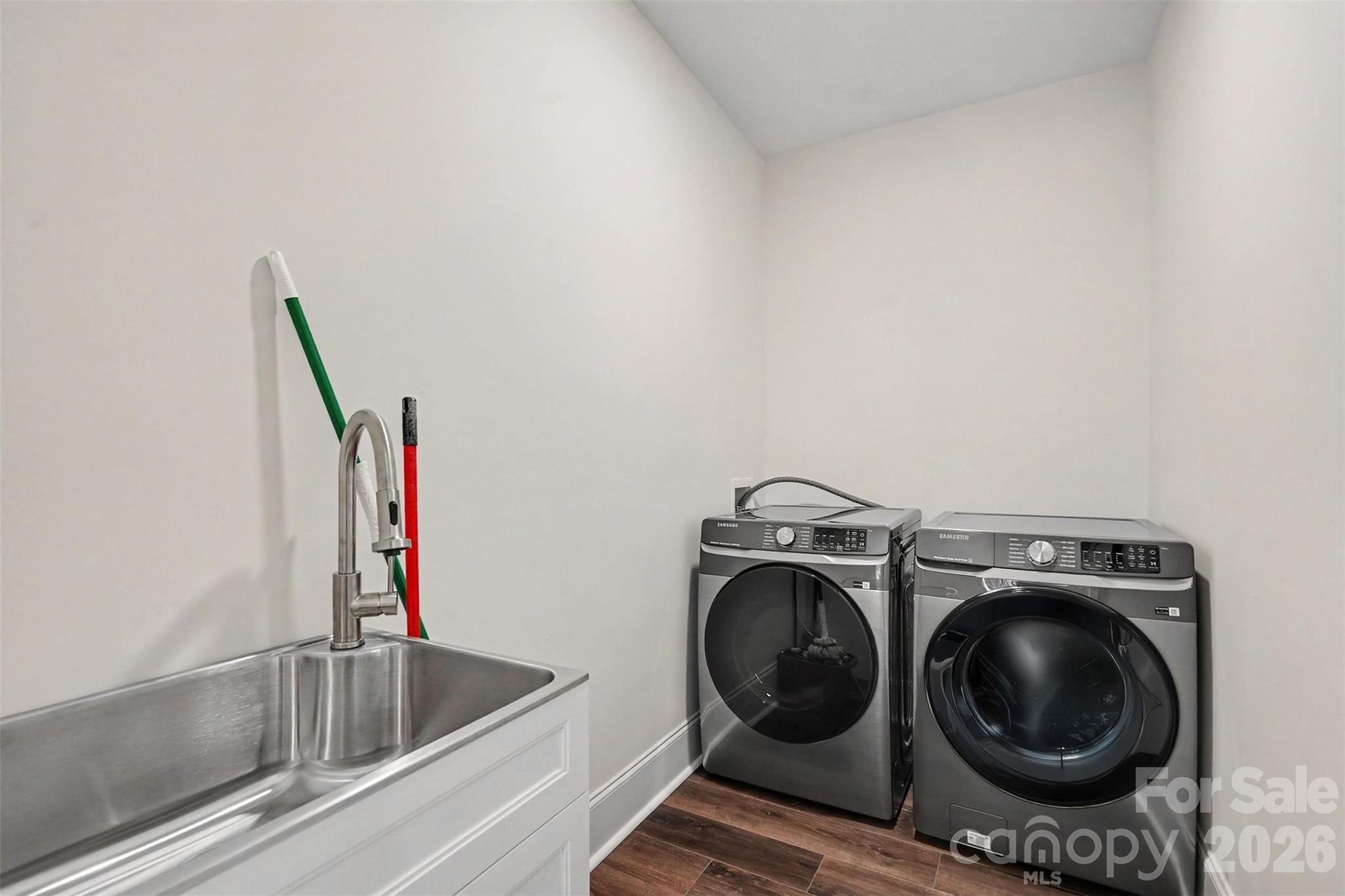 601 Marion Sims Drive Property Photo 21