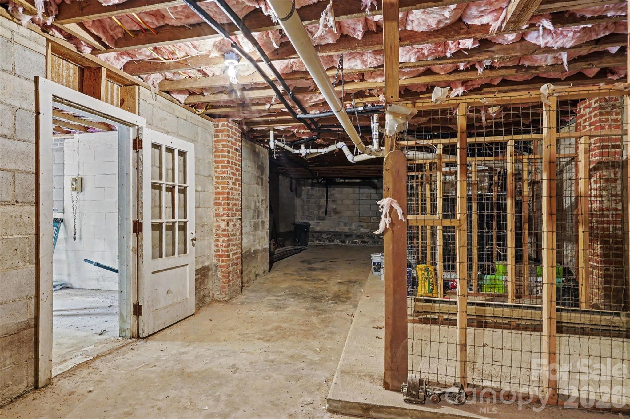 601 Marion Sims Drive Property Photo 26