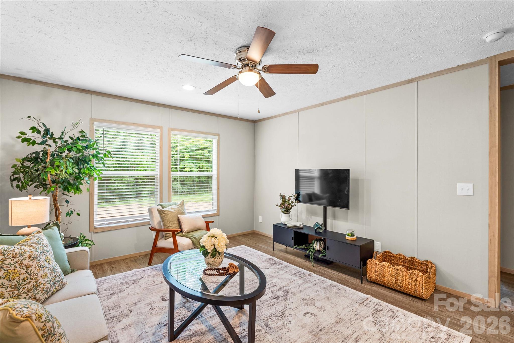1080 E Memorial Highway Property Photo 17