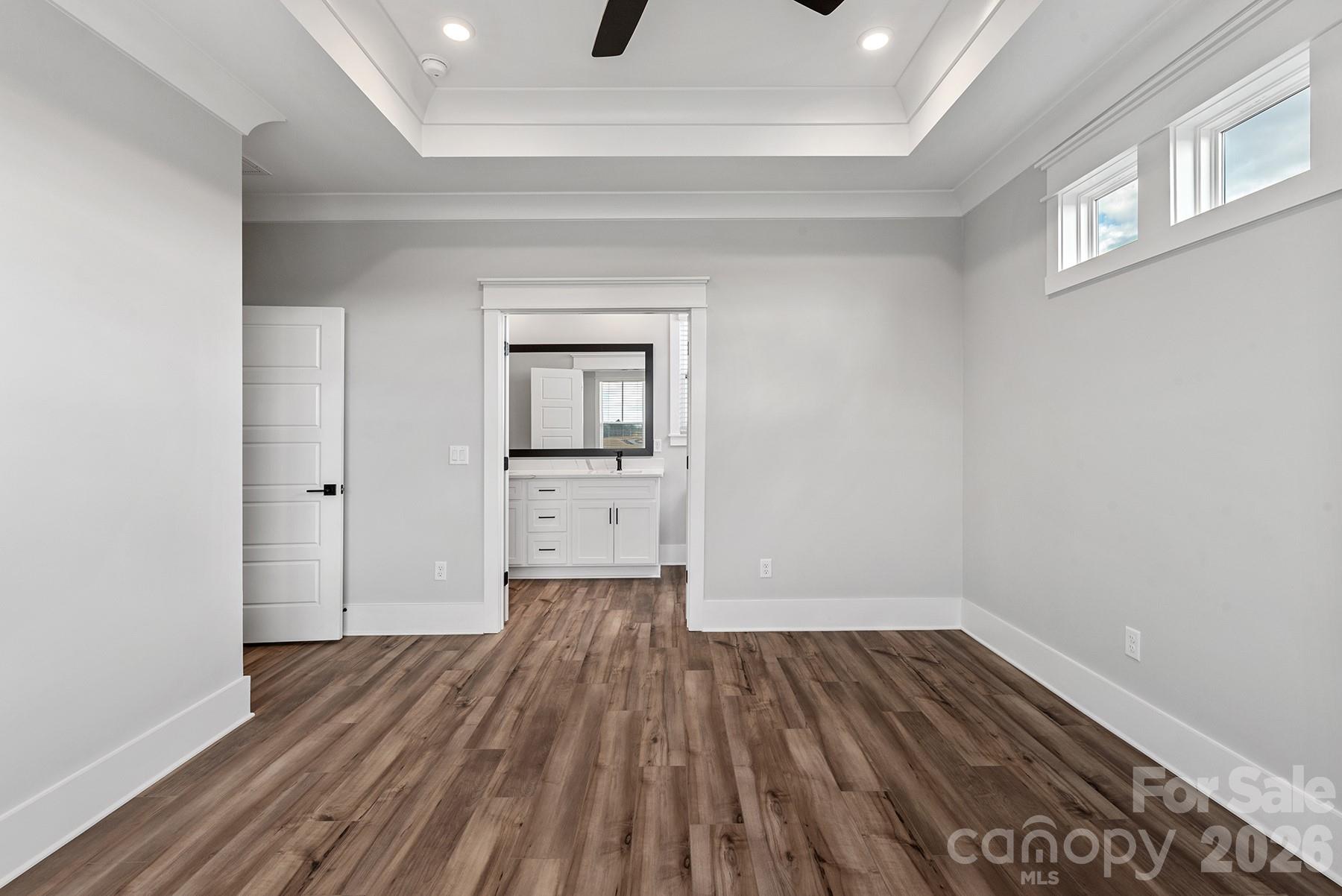 2092 Fordhill Street Property Photo 19
