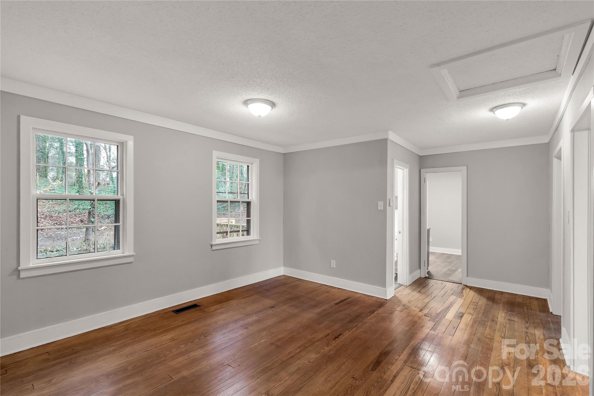 1250 Hampton Grace Avenue Property Photo 15