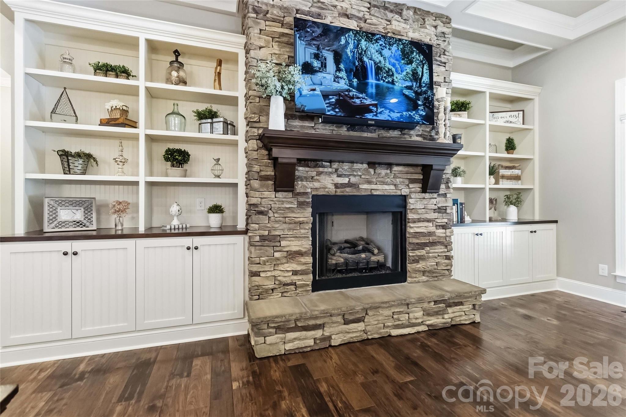 1017 Biggers Farm Court Property Photo 11