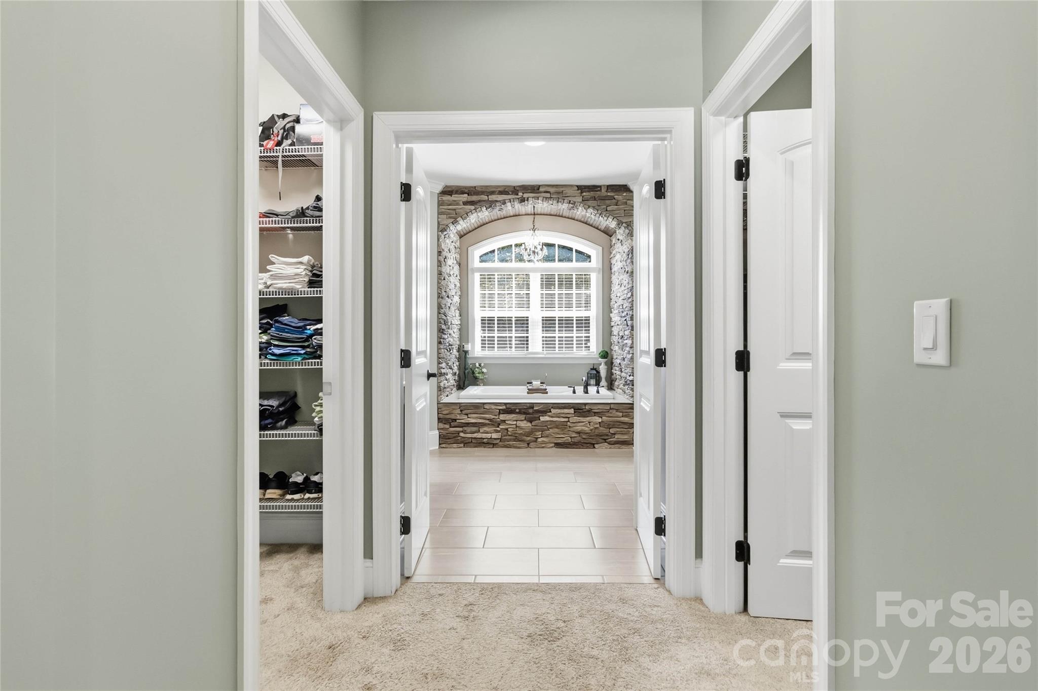 1017 Biggers Farm Court Property Photo 23