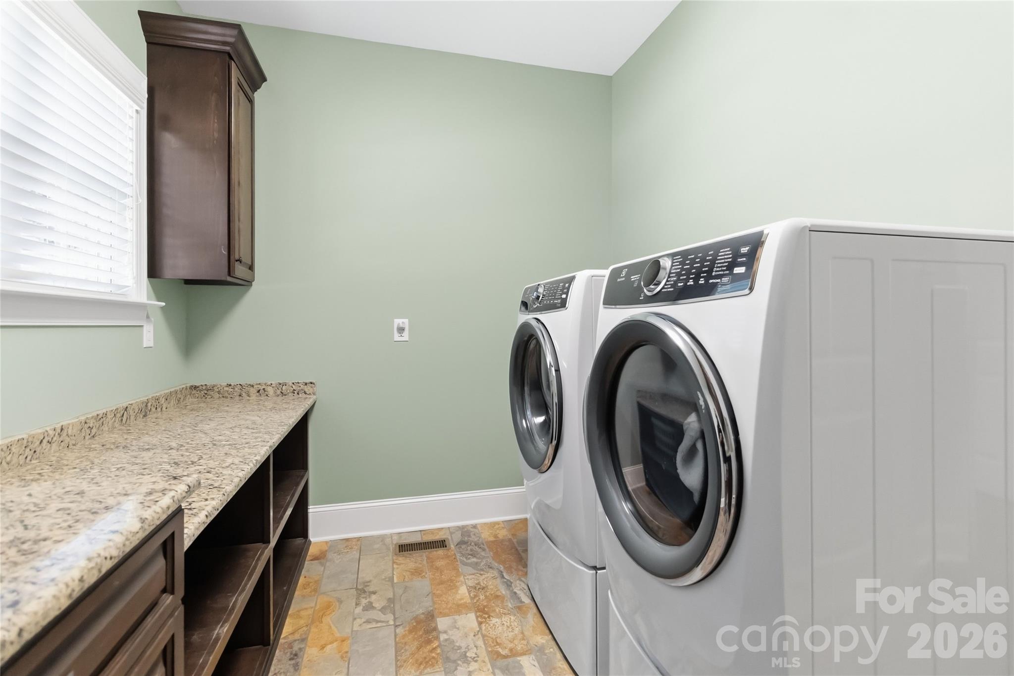 1017 Biggers Farm Court Property Photo 35