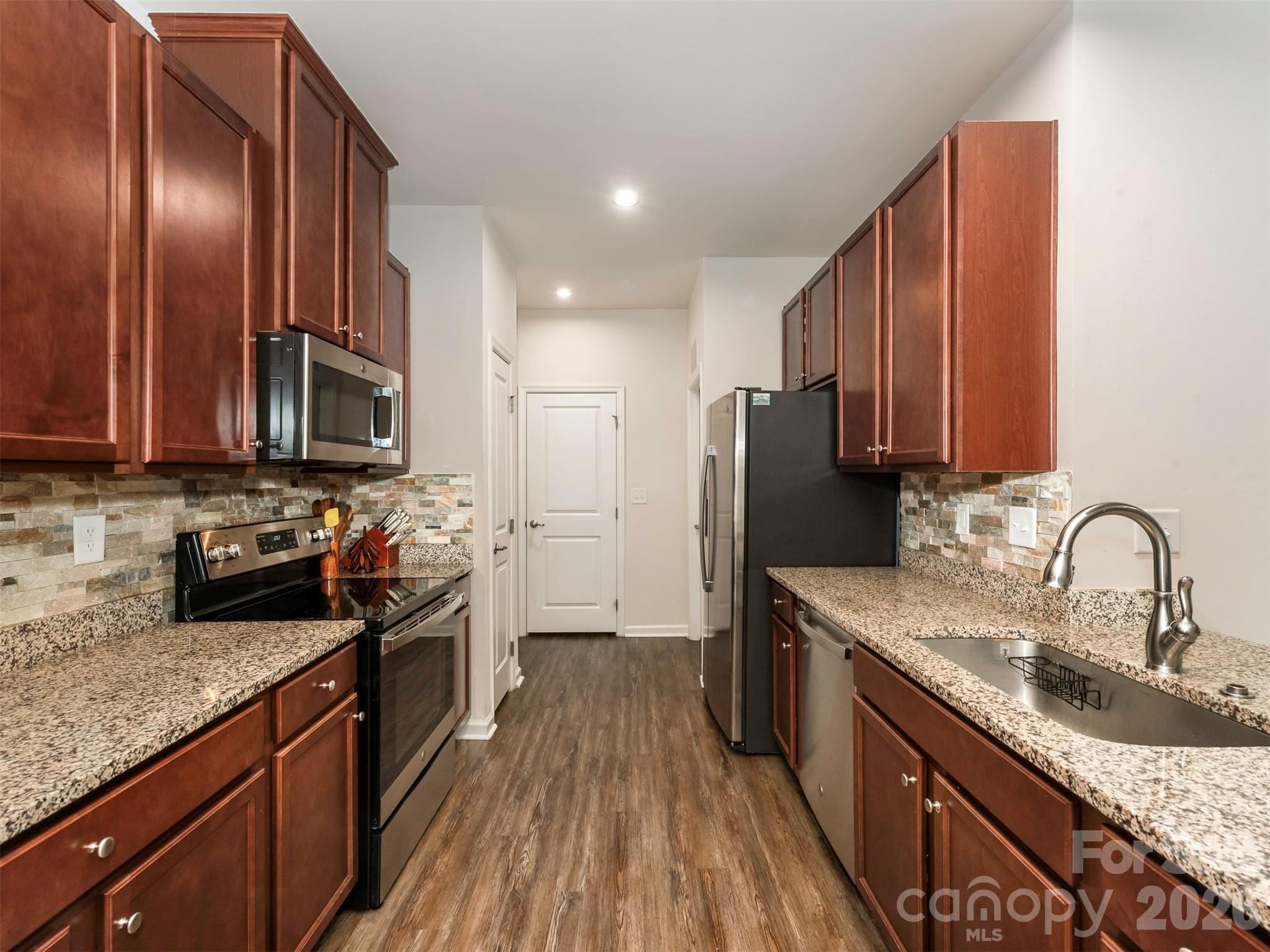 1311 Kristy Lynn Drive Property Photo 6