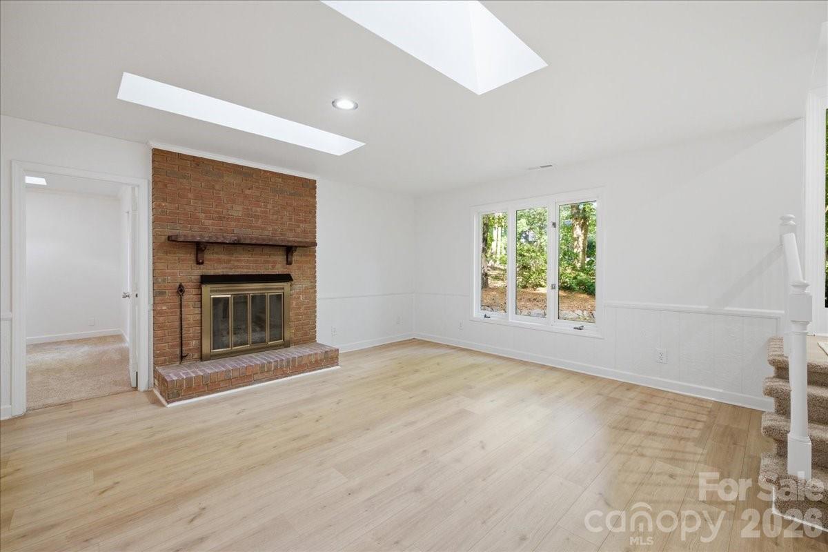 1107 Spring Fall Court Property Photo 11