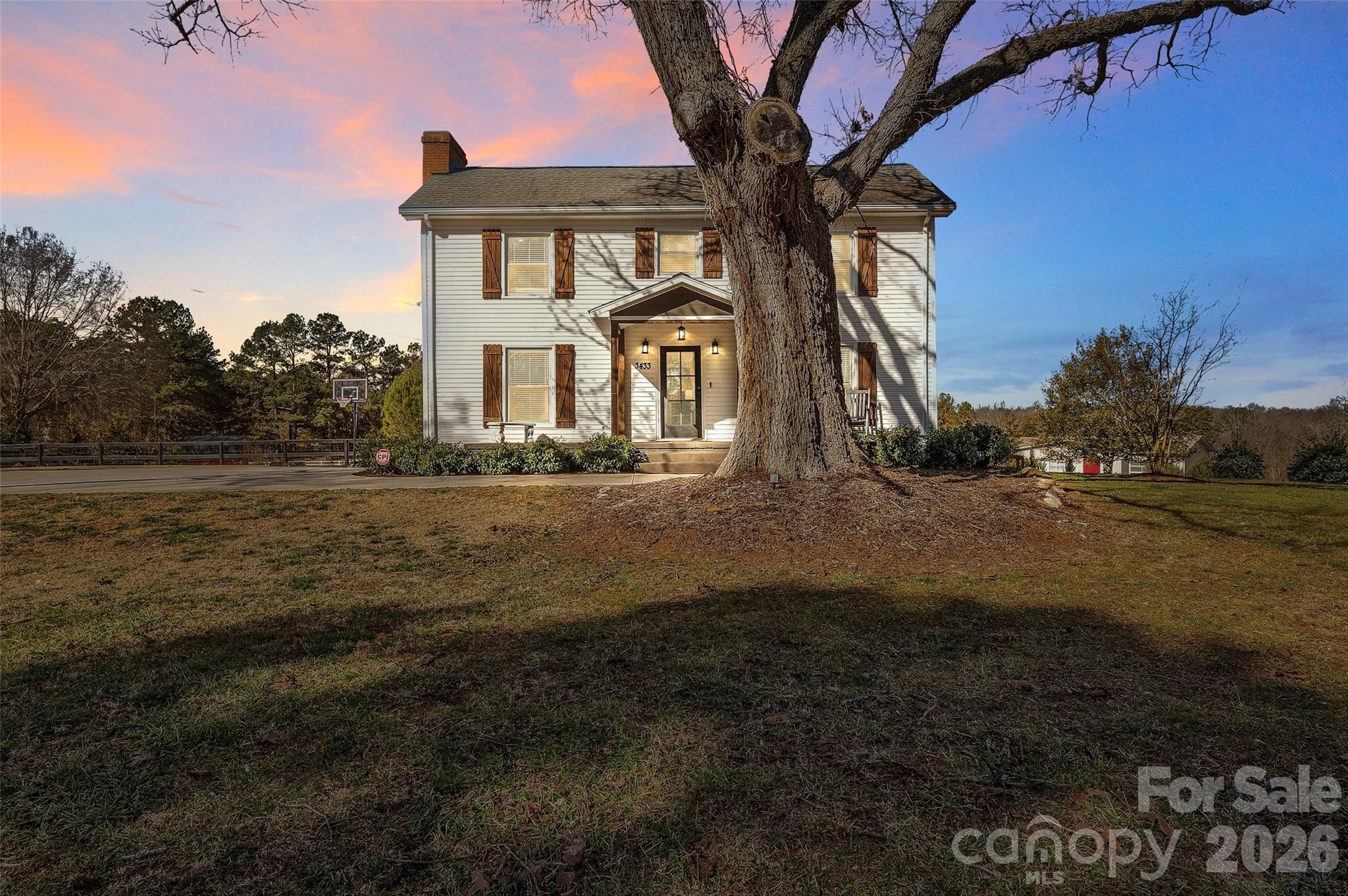 3433 Grey Road Property Photo 1