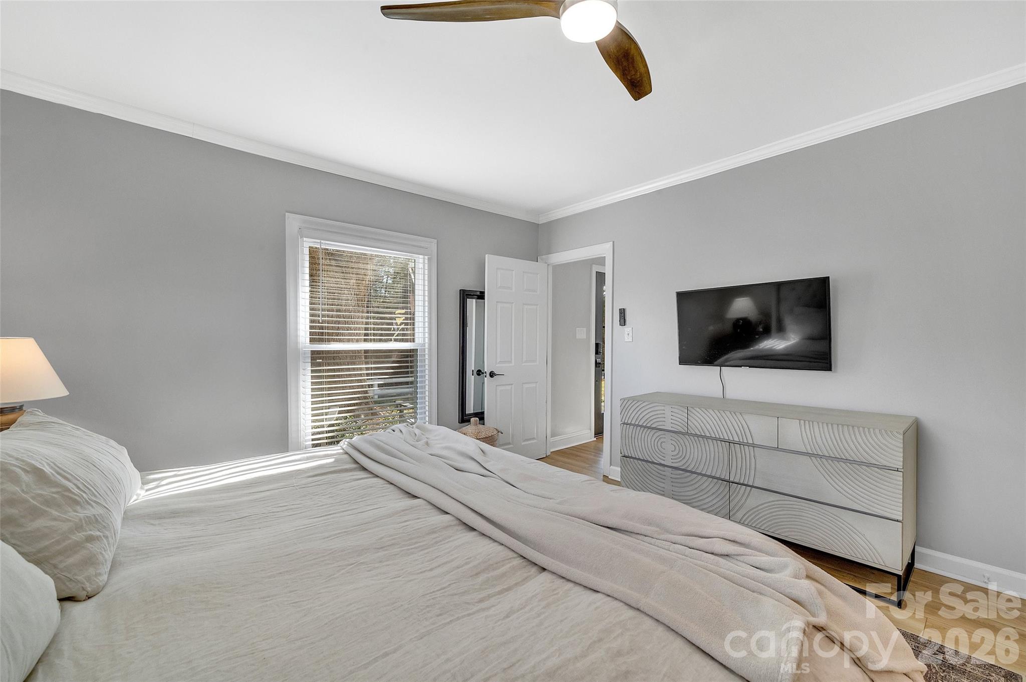 3433 Grey Road Property Photo 11